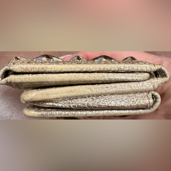 Jimmy Choo Tri Fold Compact Wallet Shiny Gold Pebble Leather w/Silver Star Studs - Picture 4 of 11